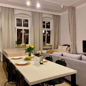 Apartamento Spacious In The Center- Main Square 300m, Breslavia