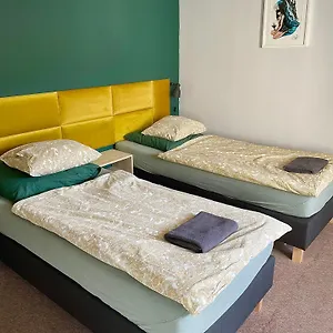  Hostel Bemma