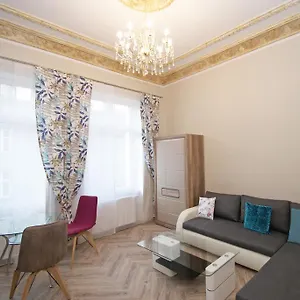 Apartamento Mikubo, Breslavia